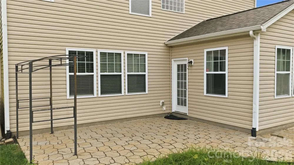 14902 Brotherly Lane Charlotte, NC 28278