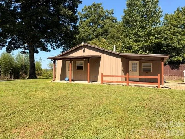 1846 Deer Park Road Nebo, NC 28761