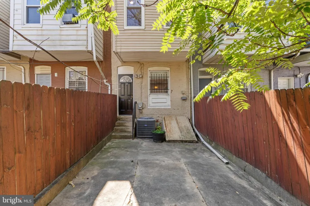 2936 E FAYETTE STREET Baltimore, MD 21224