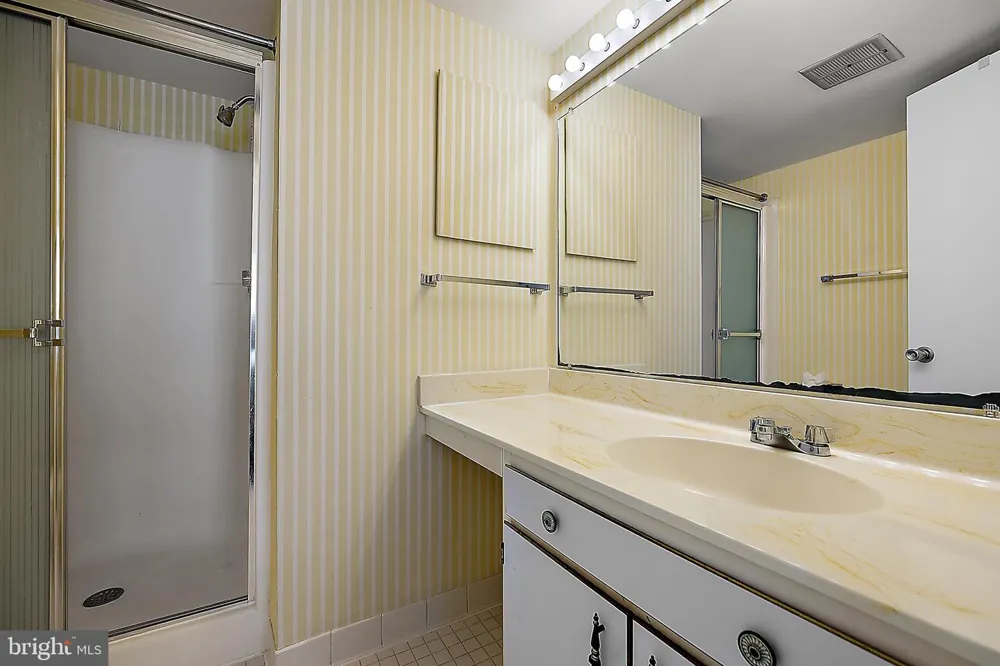 11500 COASTAL HIGHWAY #1706 Ocean City, MD 21842