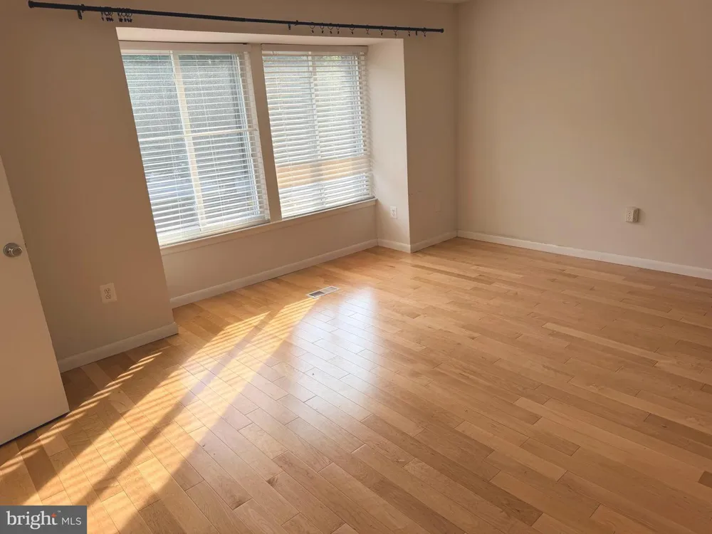 6062 HOLLOW HILL LANE Springfield, VA 22152