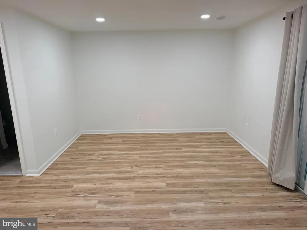6062 HOLLOW HILL LANE Springfield, VA 22152