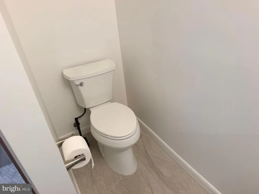 6062 HOLLOW HILL LANE Springfield, VA 22152