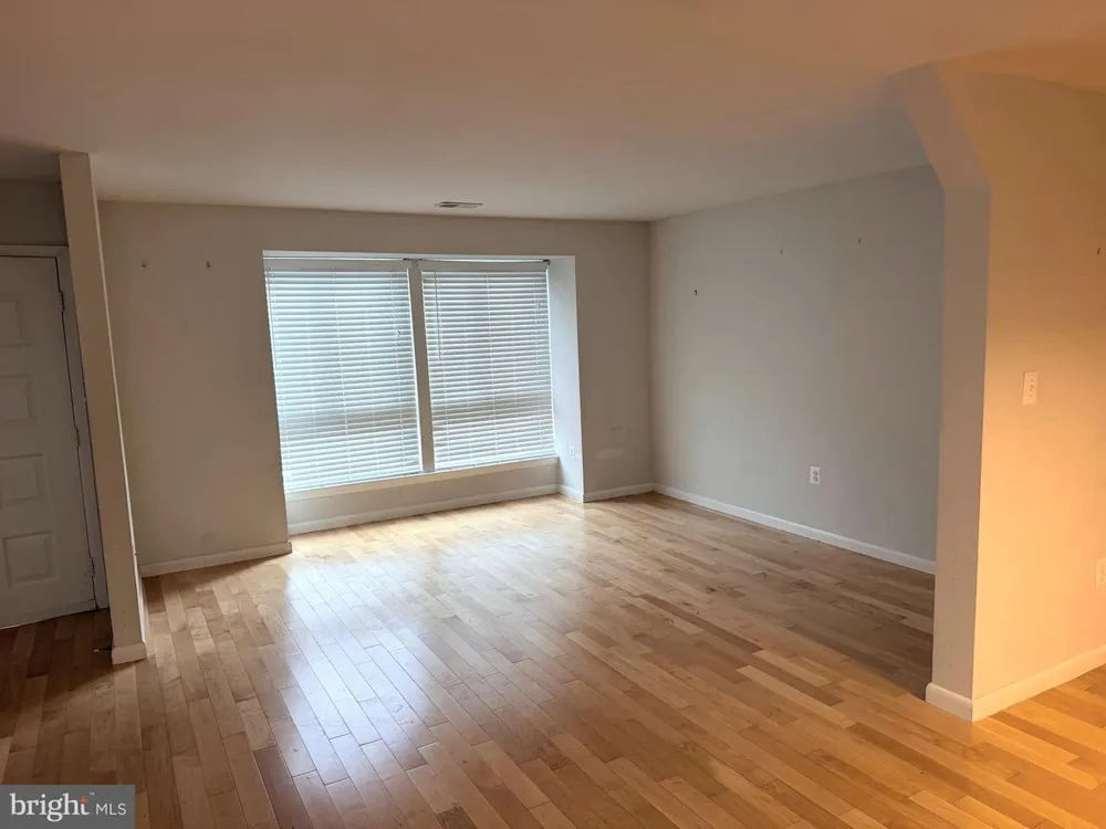 6062 HOLLOW HILL LANE Springfield, VA 22152