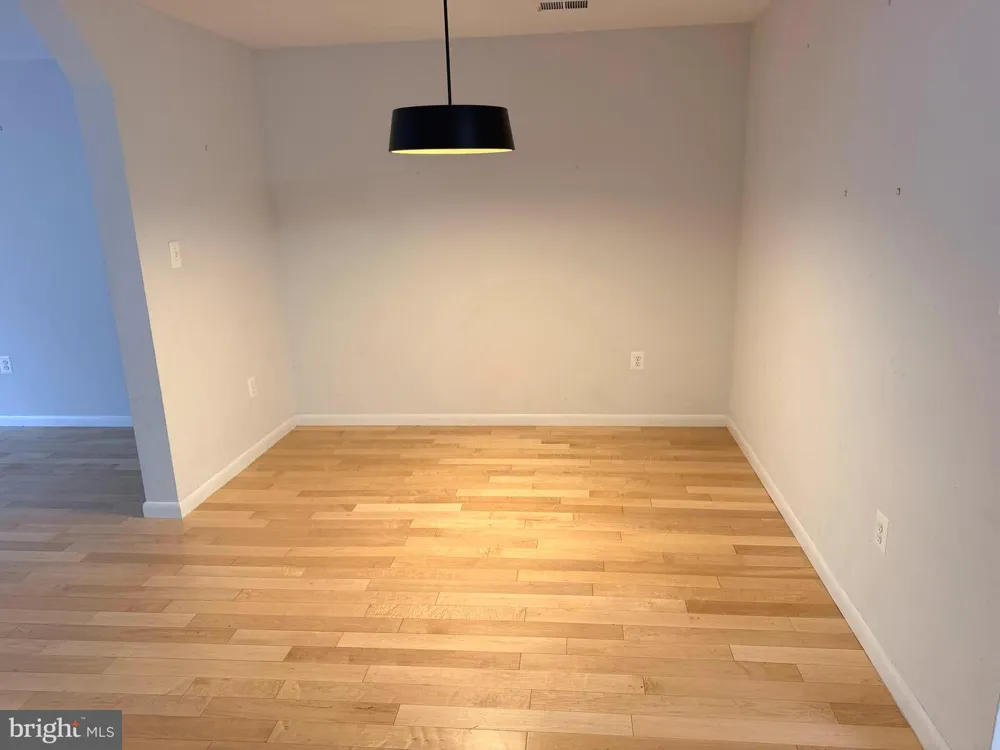 6062 HOLLOW HILL LANE Springfield, VA 22152