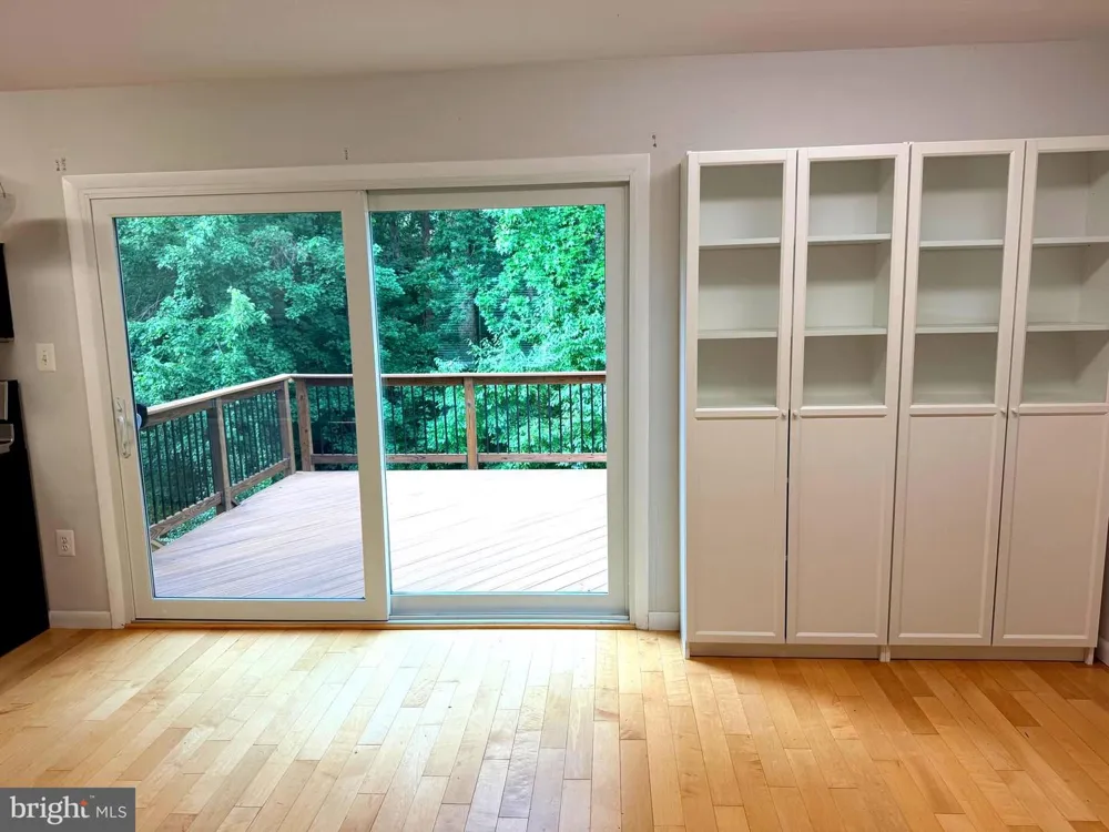 6062 HOLLOW HILL LANE Springfield, VA 22152