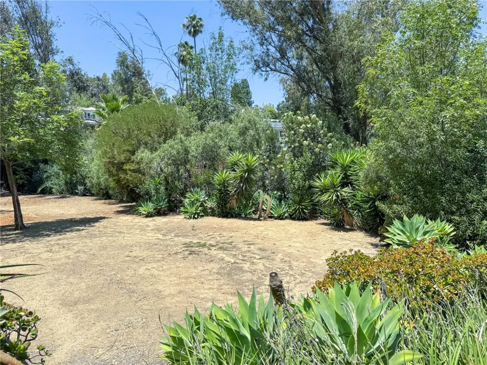 50237210 Skyline View Santa Ana, CA 92705