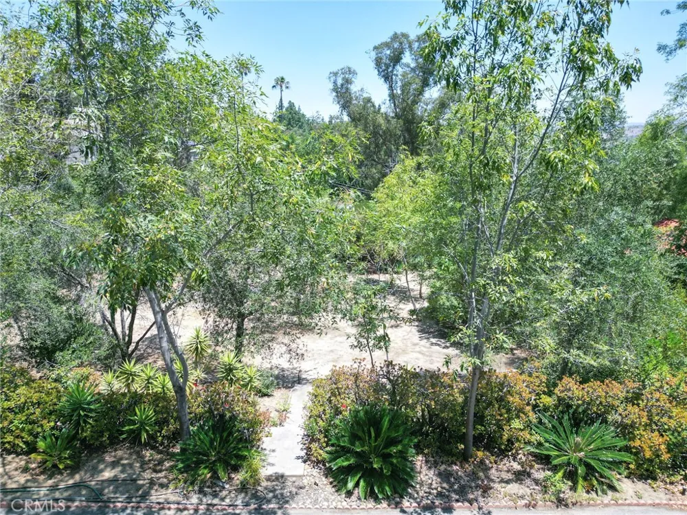 50237210 Skyline View Santa Ana, CA 92705