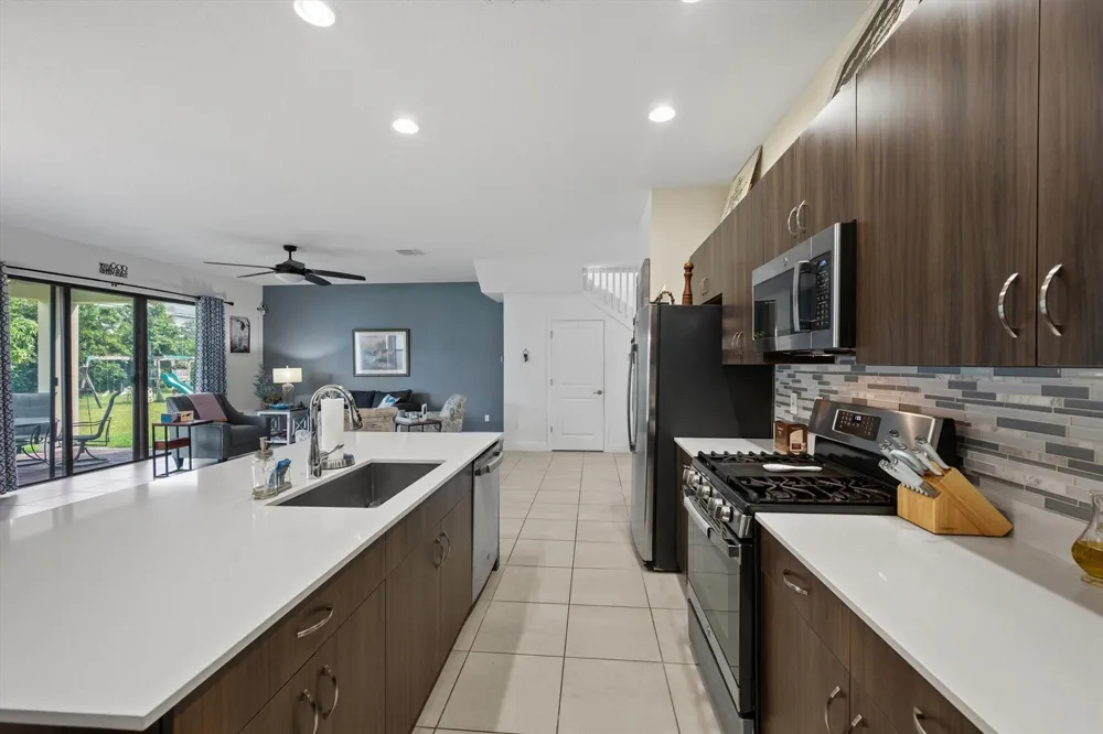 16426 SANDY SHORE DRIVE Westlake, FL 33470