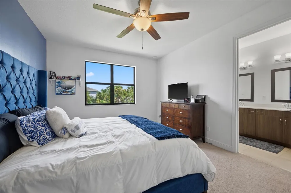 16426 SANDY SHORE DRIVE Westlake, FL 33470