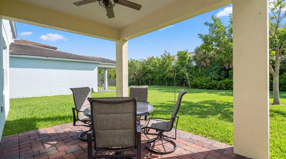 16426 SANDY SHORE DRIVE Westlake, FL 33470