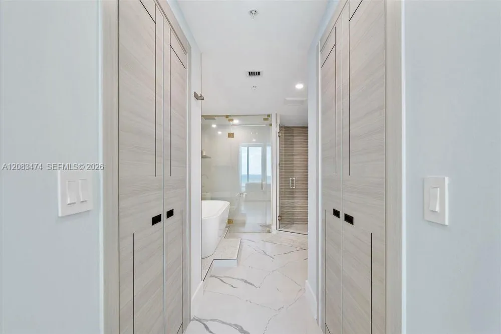 6899 Collins Ave #1008 Miami Beach, FL 33141