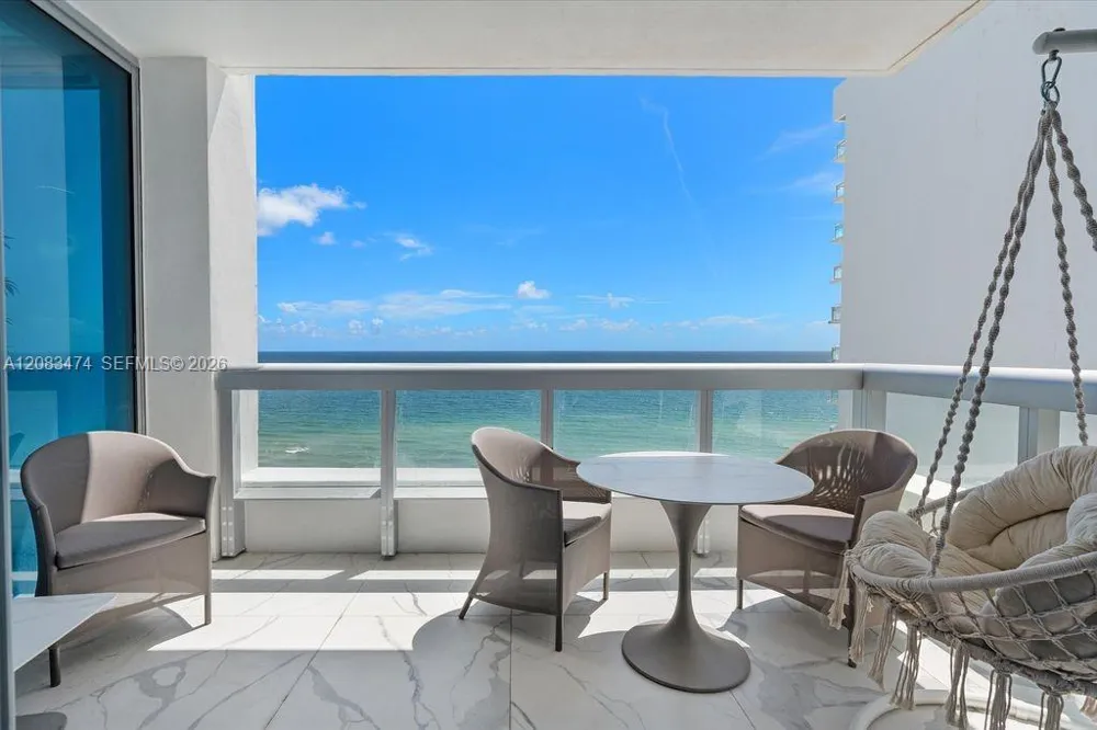6899 Collins Ave #1008 Miami Beach, FL 33141