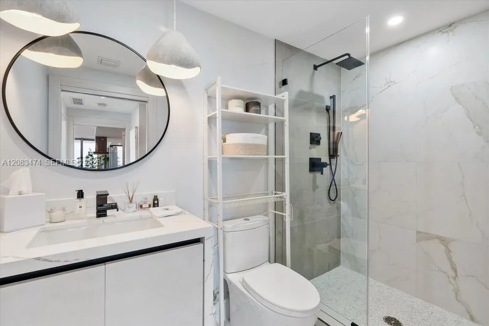 6899 Collins Ave #1008 Miami Beach, FL 33141