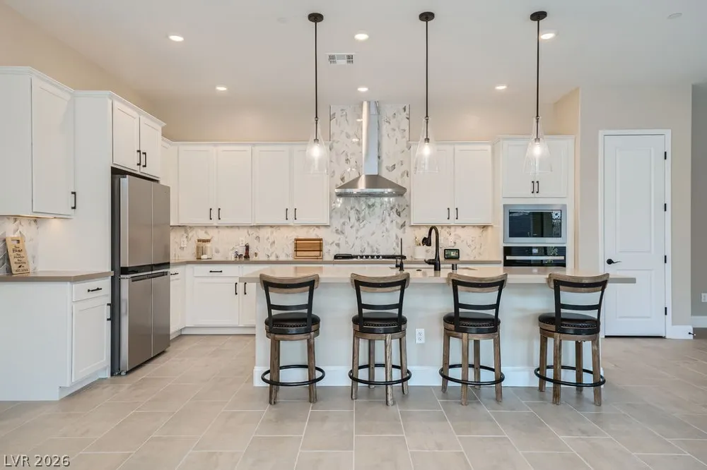 10049 Auburn Rose Avenue Las Vegas, NV 89143