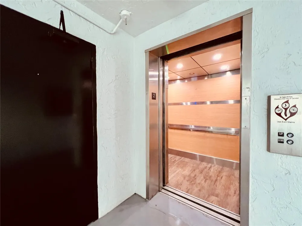 1200 37TH STREET #302 St Petersburg, FL 33713