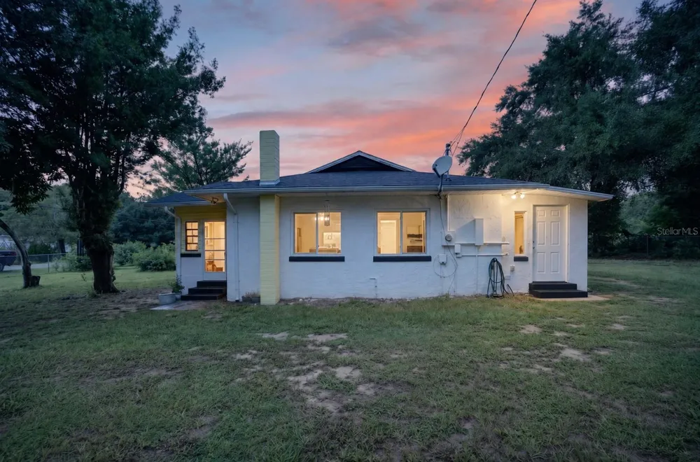 11855 SE 141ST TERRACE Ocklawaha, FL 32179