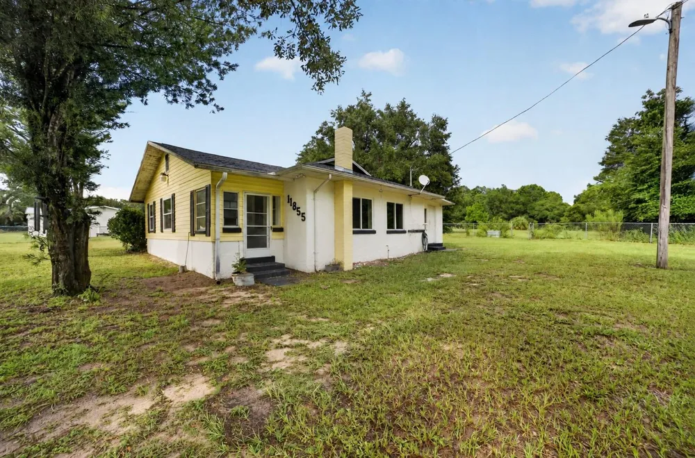 11855 SE 141ST TERRACE Ocklawaha, FL 32179
