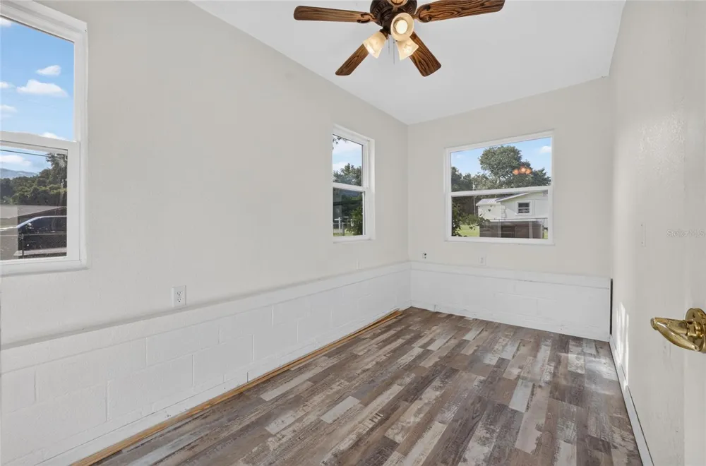 11855 SE 141ST TERRACE Ocklawaha, FL 32179