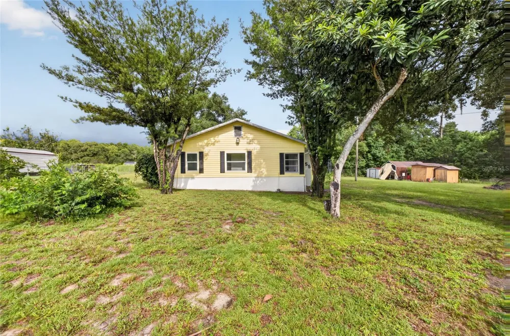 11855 SE 141ST TERRACE Ocklawaha, FL 32179