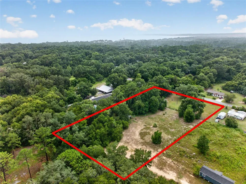 11855 SE 141ST TERRACE Ocklawaha, FL 32179