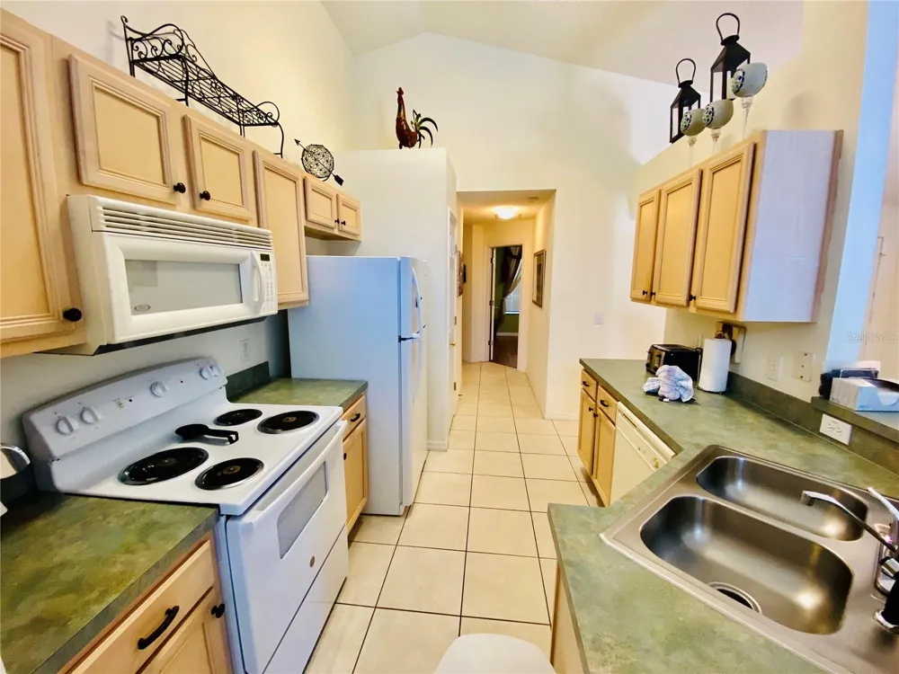 8544 SUNRISE KEY DRIVE Kissimmee, FL 34747