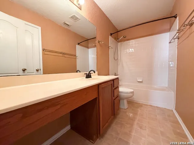 121 SPRINGTREE FLD Cibolo, TX 78108