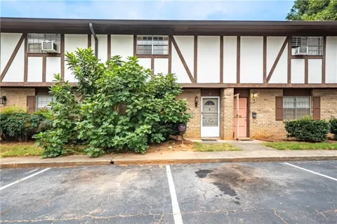 2956 Dekalb Drive #C