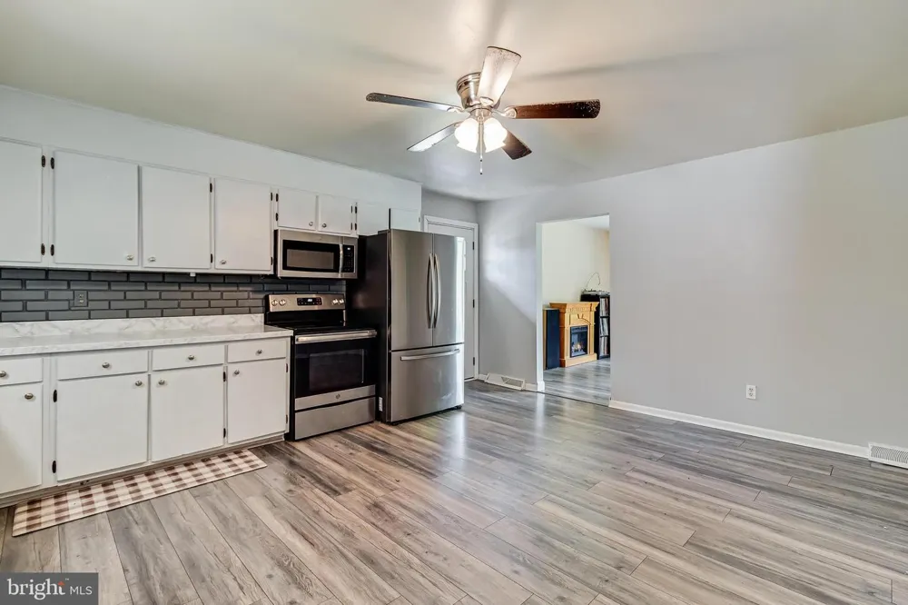 9429 OVERLOOK CIRCLE Newburg, MD 20664