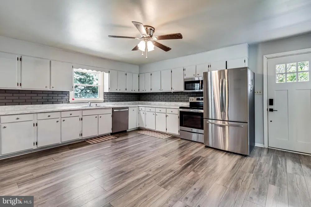 9429 OVERLOOK CIRCLE Newburg, MD 20664