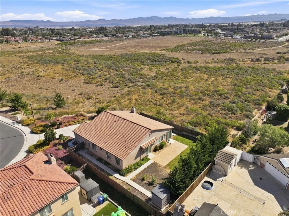 794 Hickok Santa Maria, CA 93455