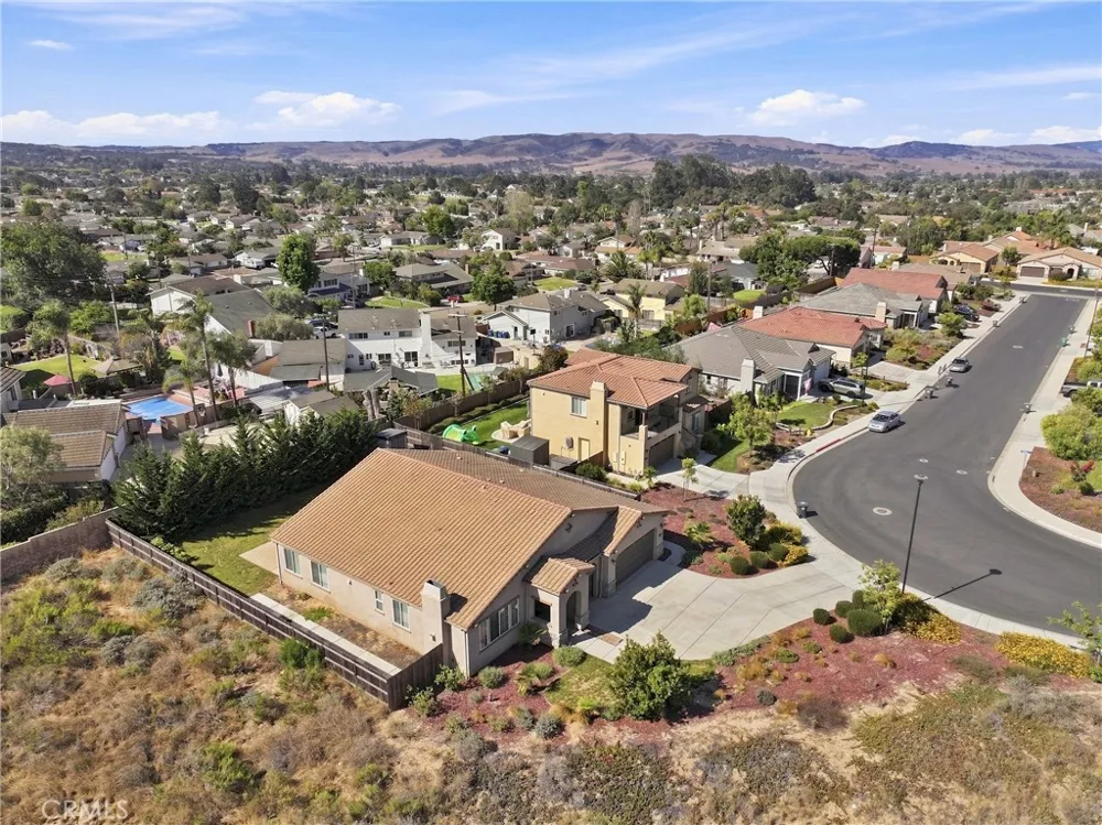 794 Hickok Santa Maria, CA 93455