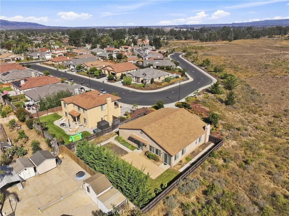 794 Hickok Santa Maria, CA 93455