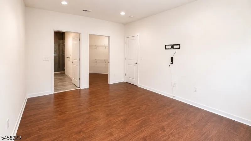 432 Tower Blvd Piscataway, NJ 08854
