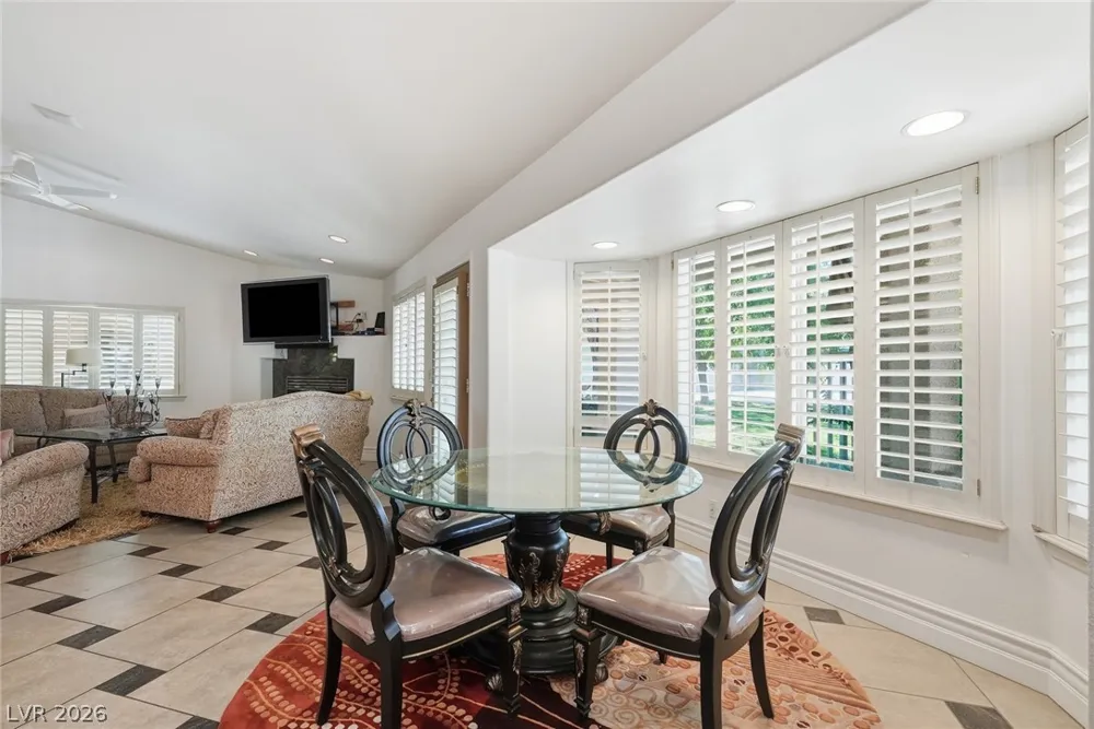 3747 E Quail Avenue Las Vegas, NV 89120
