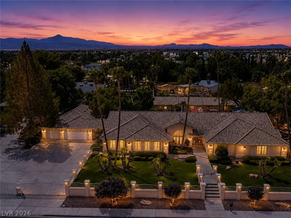 3747 E Quail Avenue Las Vegas, NV 89120