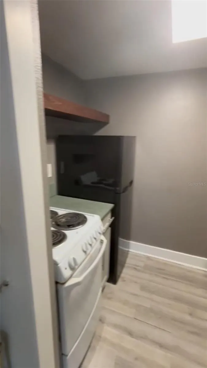 4127 DOLPHIN DRIVE #4127 Tampa, FL 33617