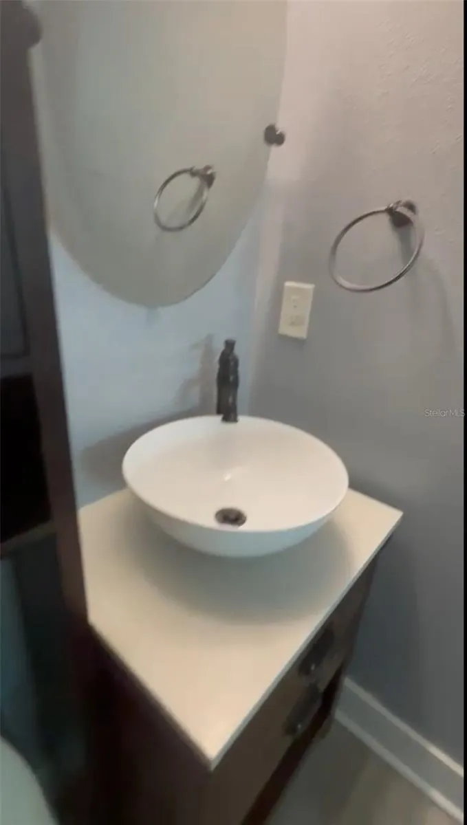 4127 DOLPHIN DRIVE #4127 Tampa, FL 33617