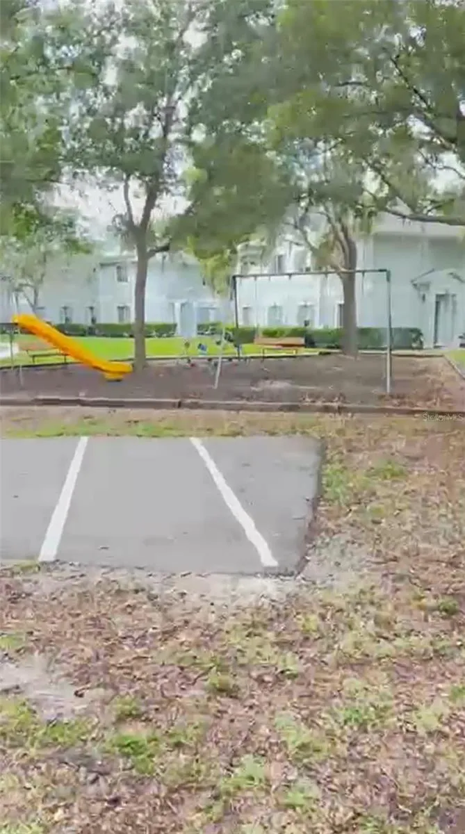 4127 DOLPHIN DRIVE #4127 Tampa, FL 33617