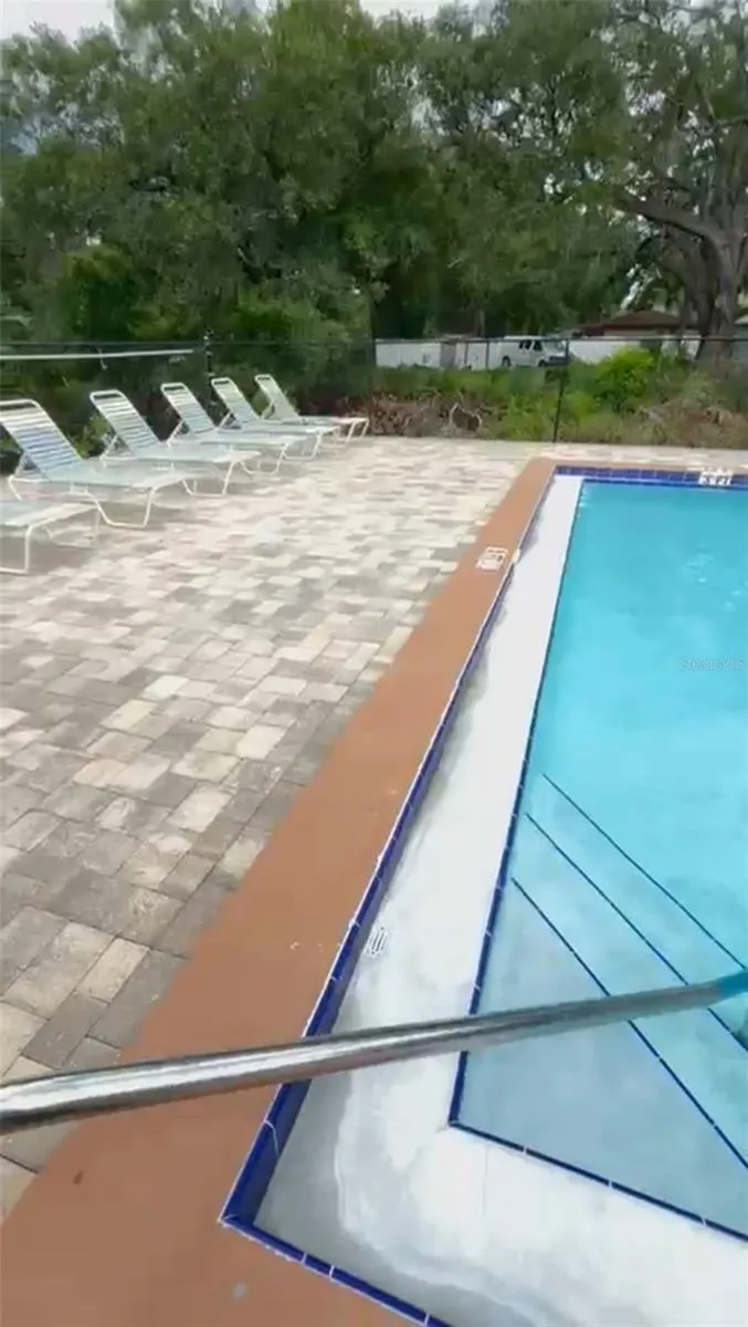 4127 DOLPHIN DRIVE #4127 Tampa, FL 33617