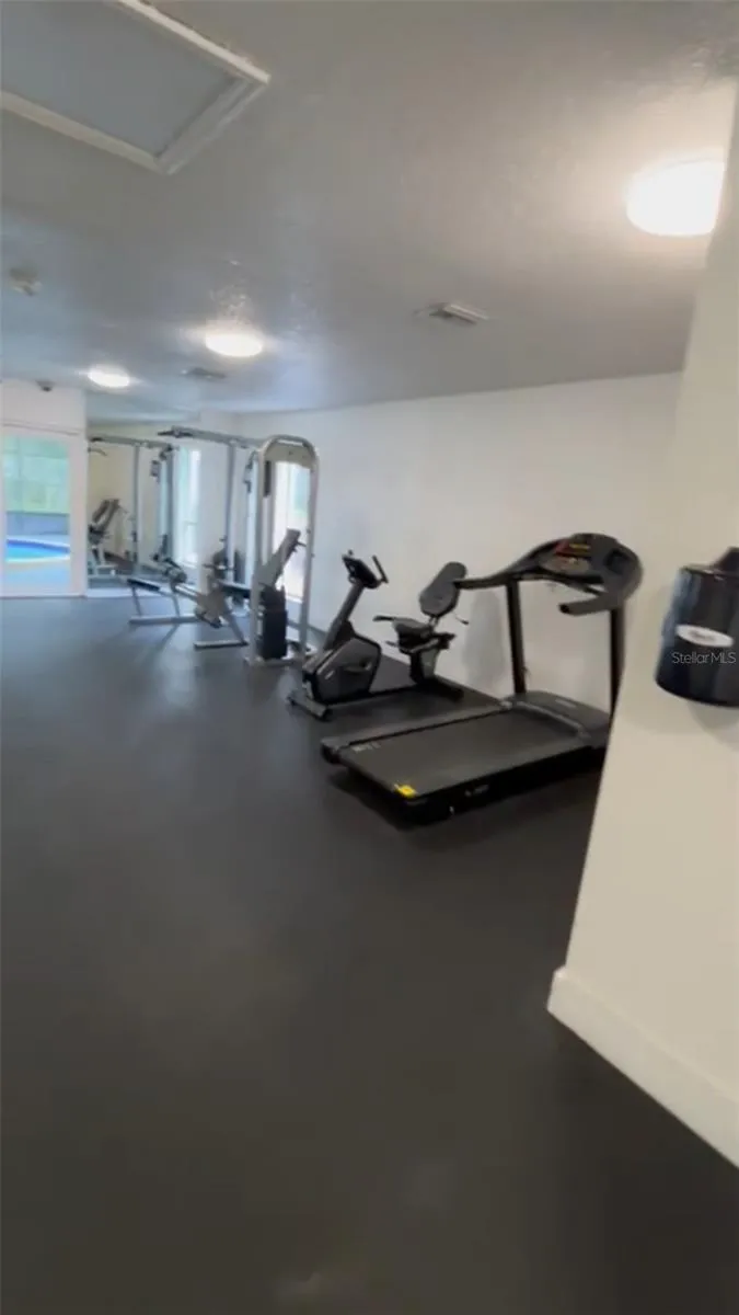 4127 DOLPHIN DRIVE #4127 Tampa, FL 33617