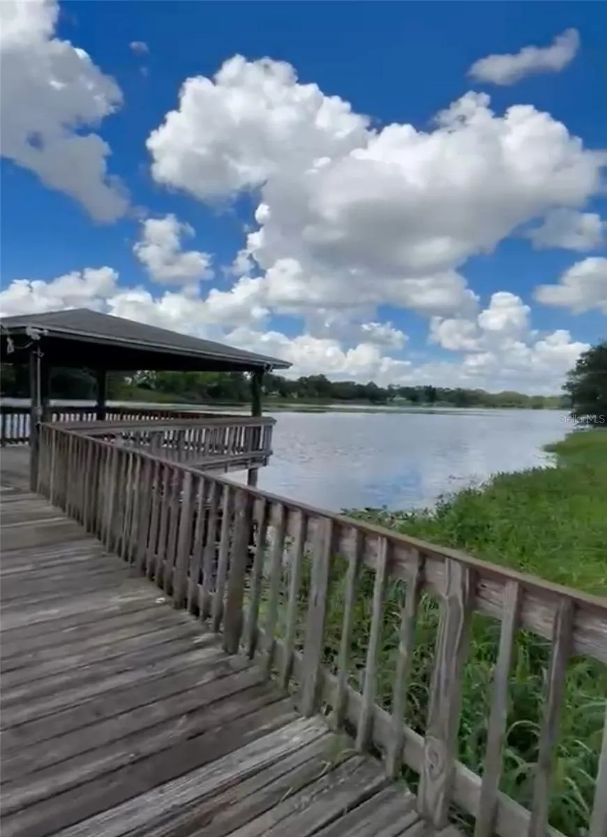 4127 DOLPHIN DRIVE #4127 Tampa, FL 33617