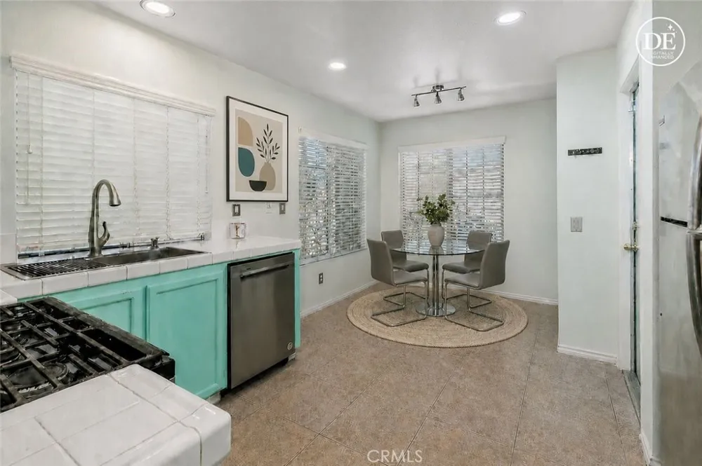 28098 Lemonwood Menifee, CA 92584