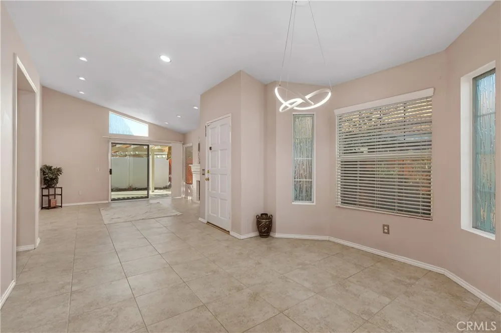 28098 Lemonwood Menifee, CA 92584