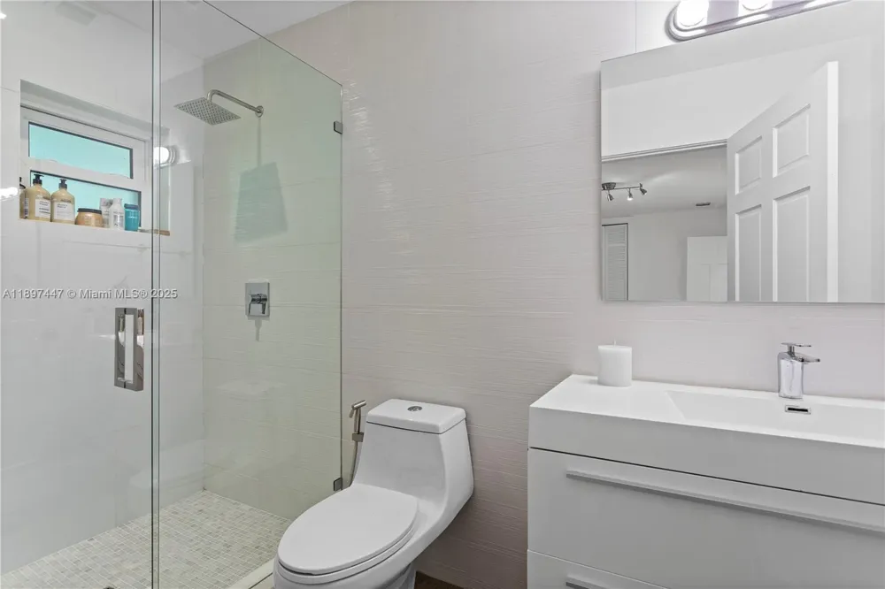 13551 SW 62nd Ave Pinecrest, FL 33156