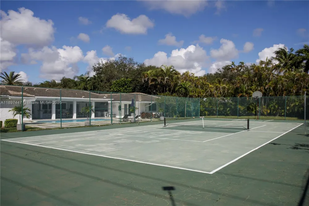 13551 SW 62nd Ave Pinecrest, FL 33156