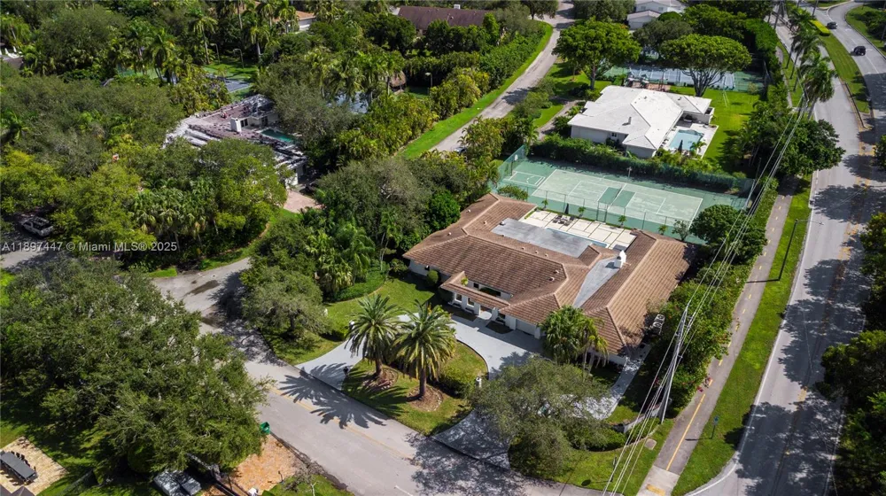 13551 SW 62nd Ave Pinecrest, FL 33156