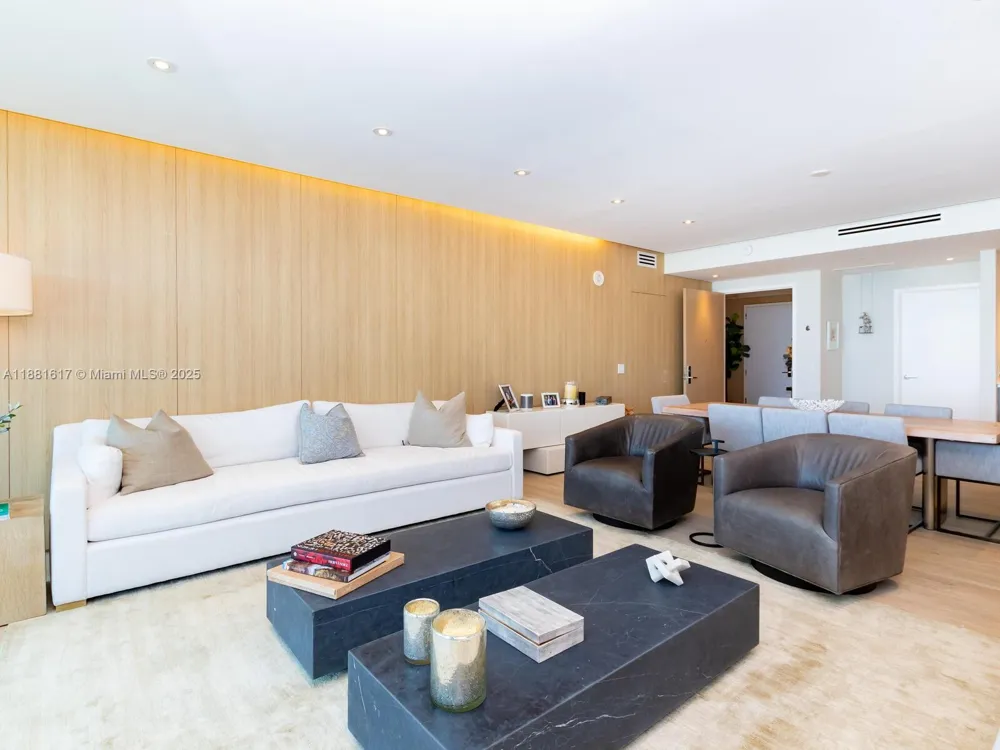 360 Ocean Dr #304S Key Biscayne, FL 33149