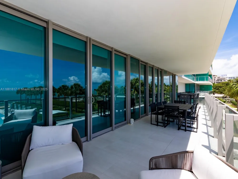 360 Ocean Dr #304S Key Biscayne, FL 33149