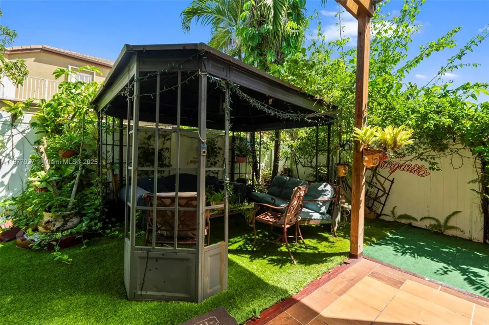 4957 SW 162nd Ave Miramar, FL 33027